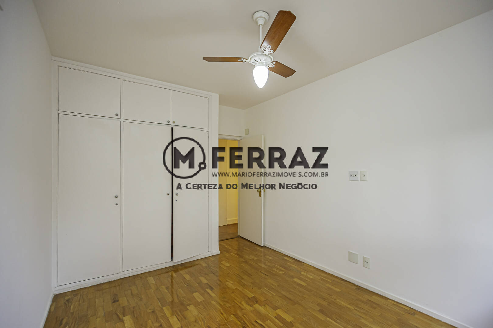 Apartamento à venda com 3 quartos, 147m² - Foto 22