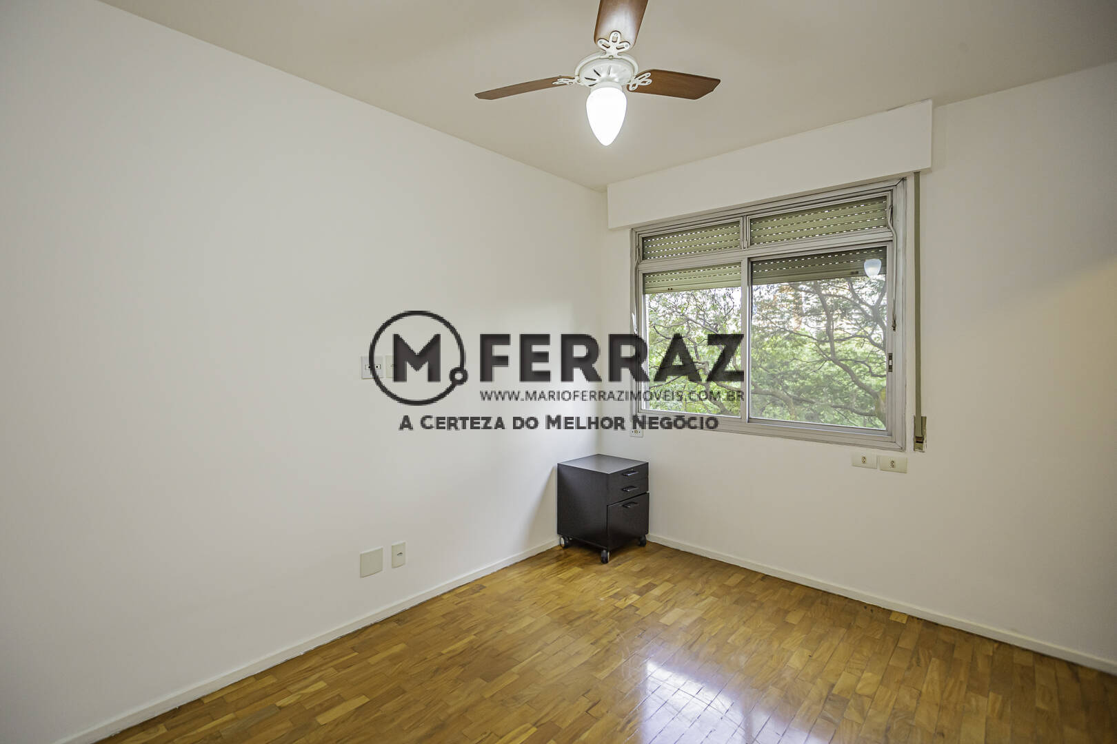 Apartamento à venda com 3 quartos, 147m² - Foto 21