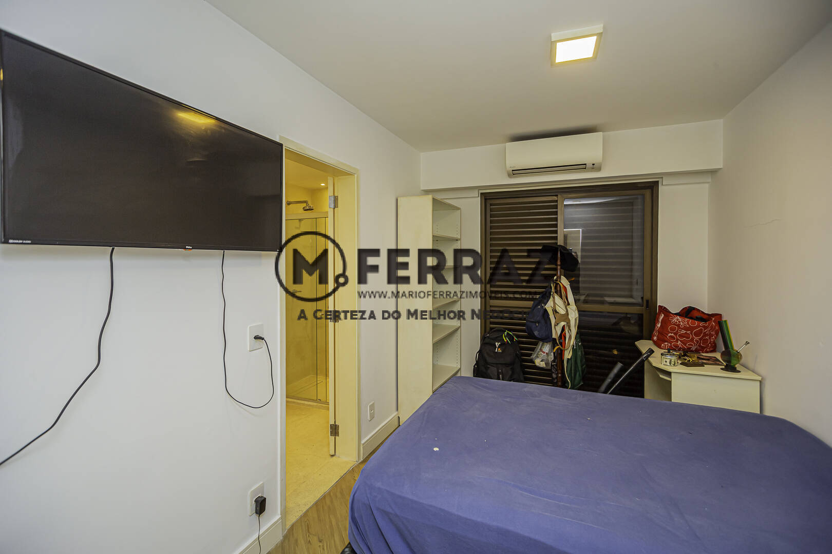 Apartamento para alugar com 3 quartos, 200m² - Foto 18