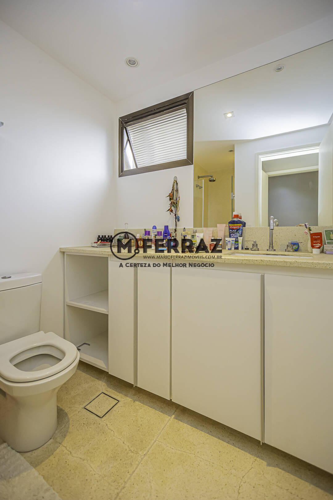 Apartamento para alugar com 3 quartos, 200m² - Foto 26