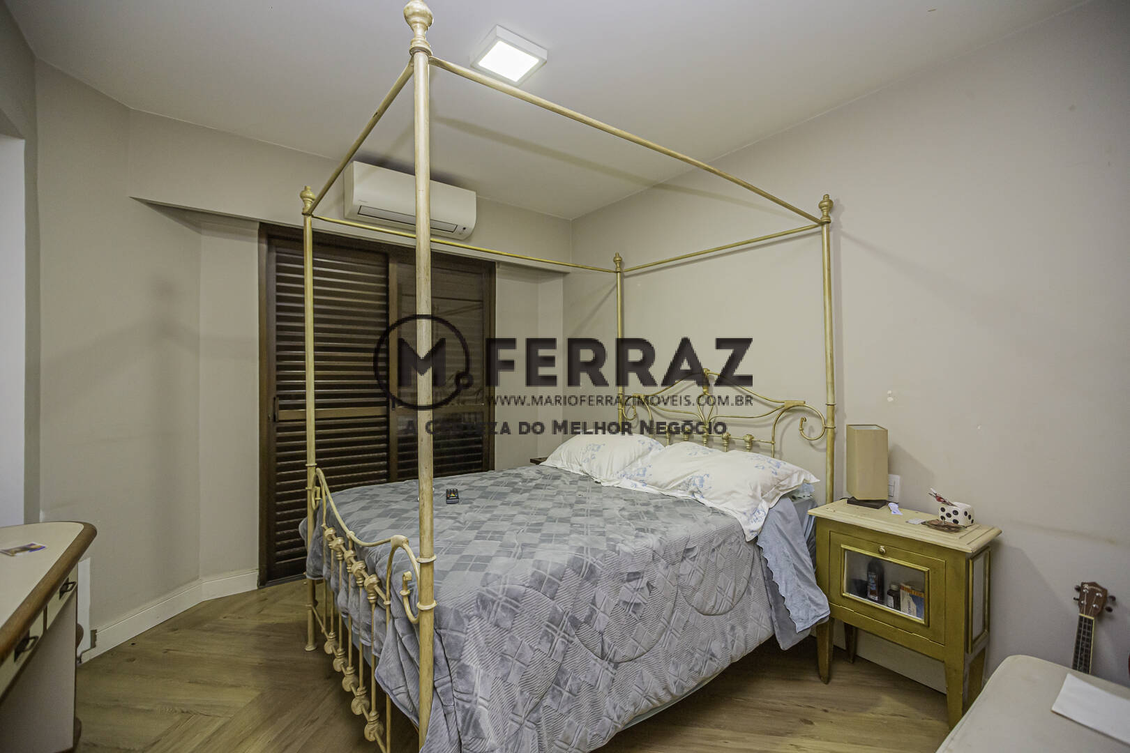 Apartamento para alugar com 3 quartos, 200m² - Foto 27