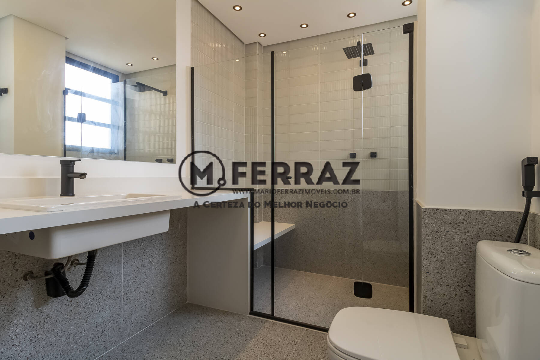 Apartamento à venda com 3 quartos, 212m² - Foto 43