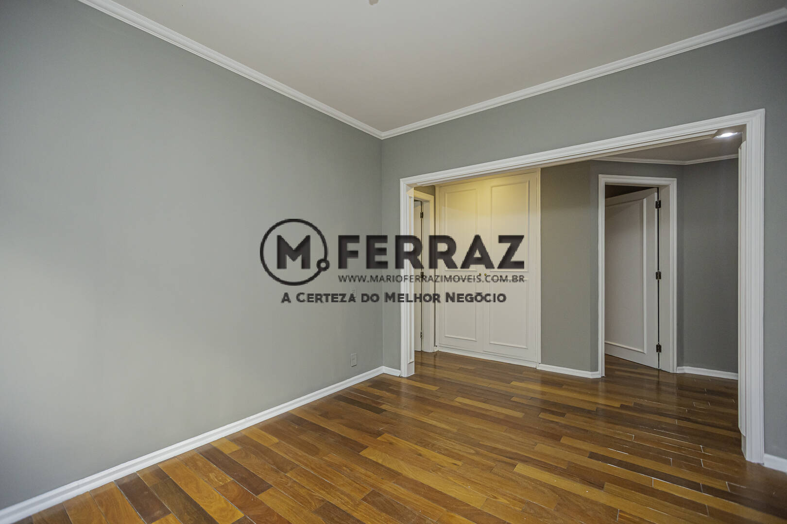 Apartamento à venda com 3 quartos, 200m² - Foto 31