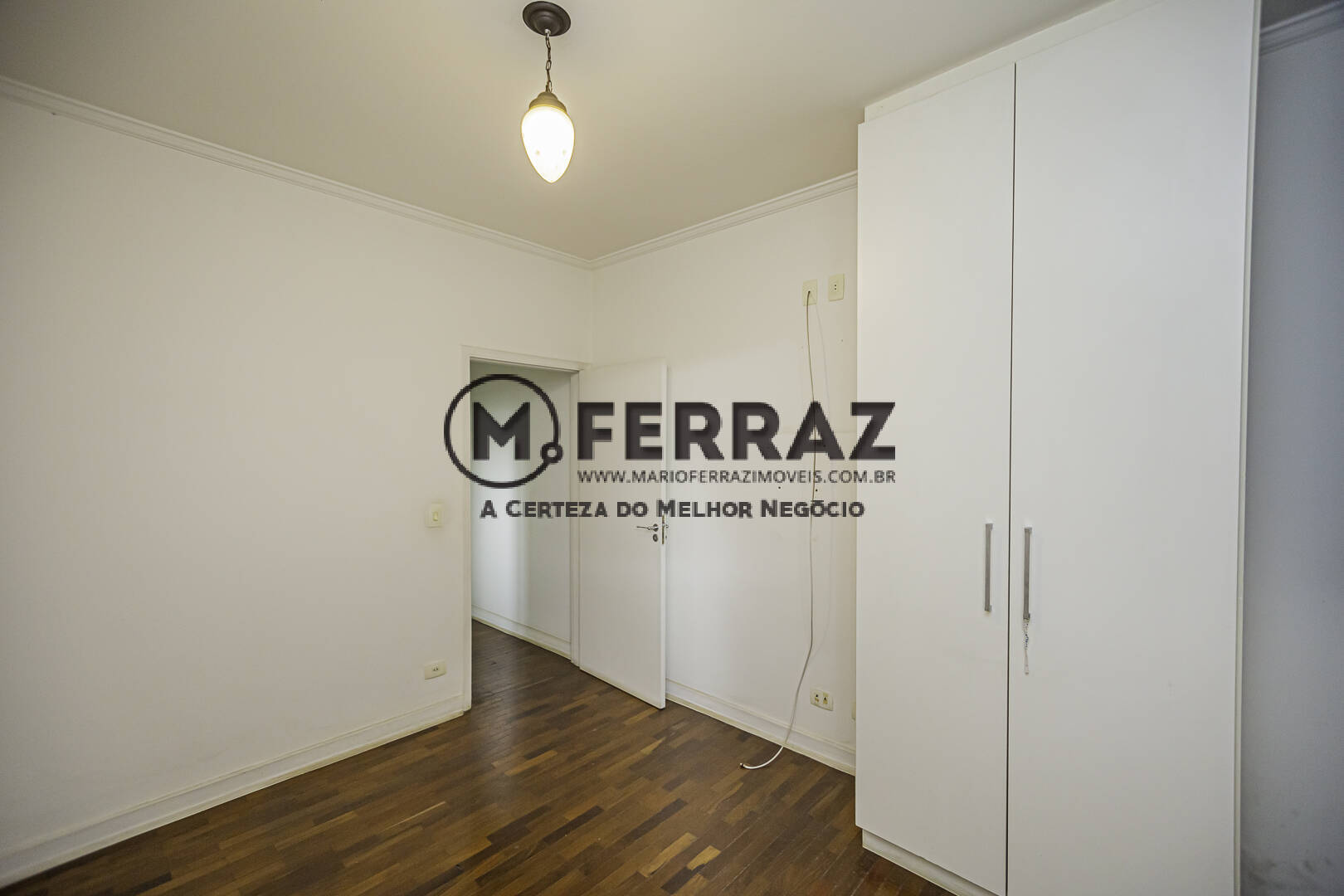 Apartamento à venda com 2 quartos, 100m² - Foto 13