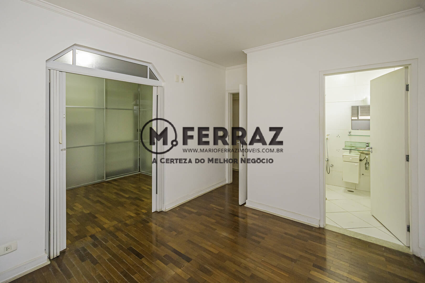 Apartamento à venda com 2 quartos, 100m² - Foto 17