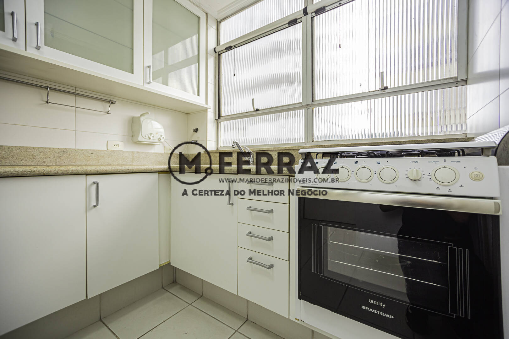 Apartamento à venda com 2 quartos, 100m² - Foto 10