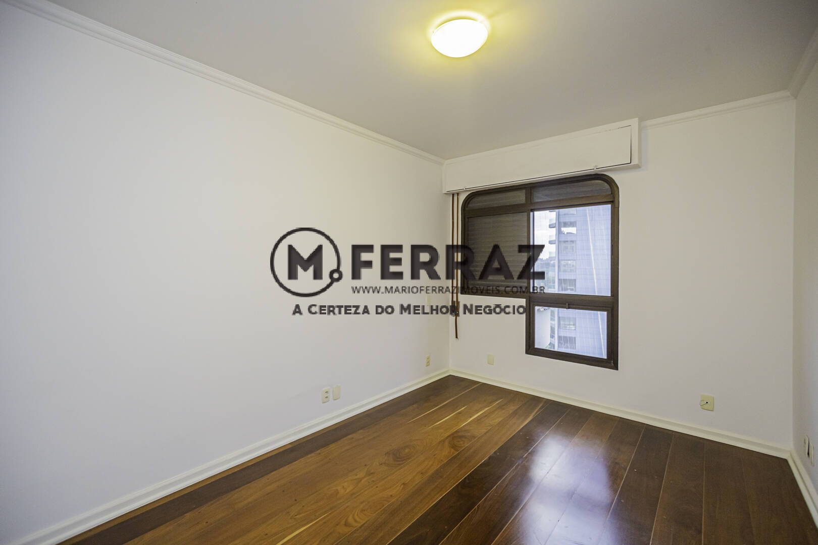 Apartamento à venda e aluguel com 3 quartos, 240m² - Foto 10