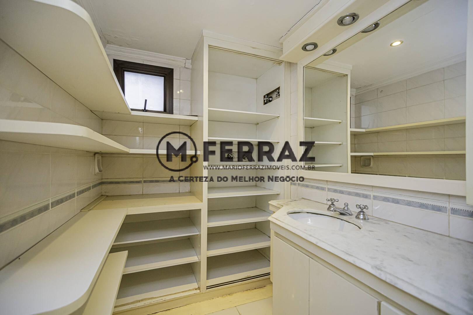 Apartamento à venda com 2 quartos, 150m² - Foto 24