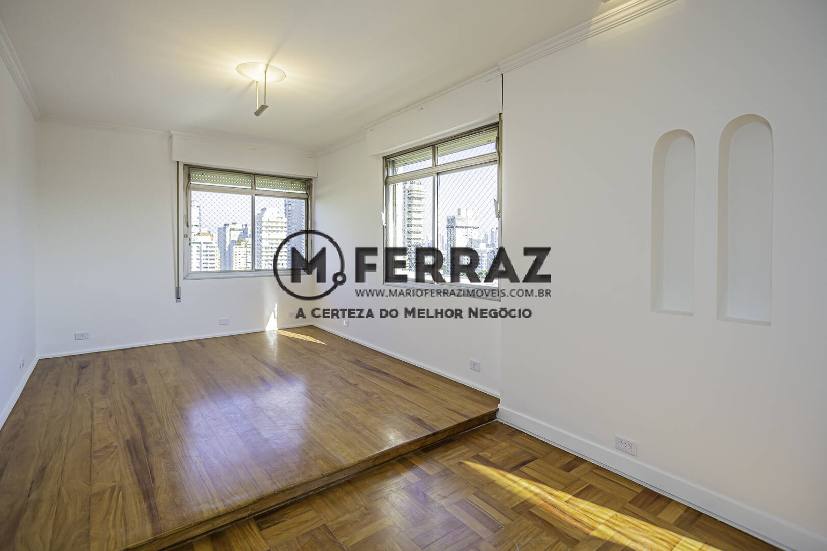 Apartamento para alugar com 2 quartos, 147m² - Foto 8