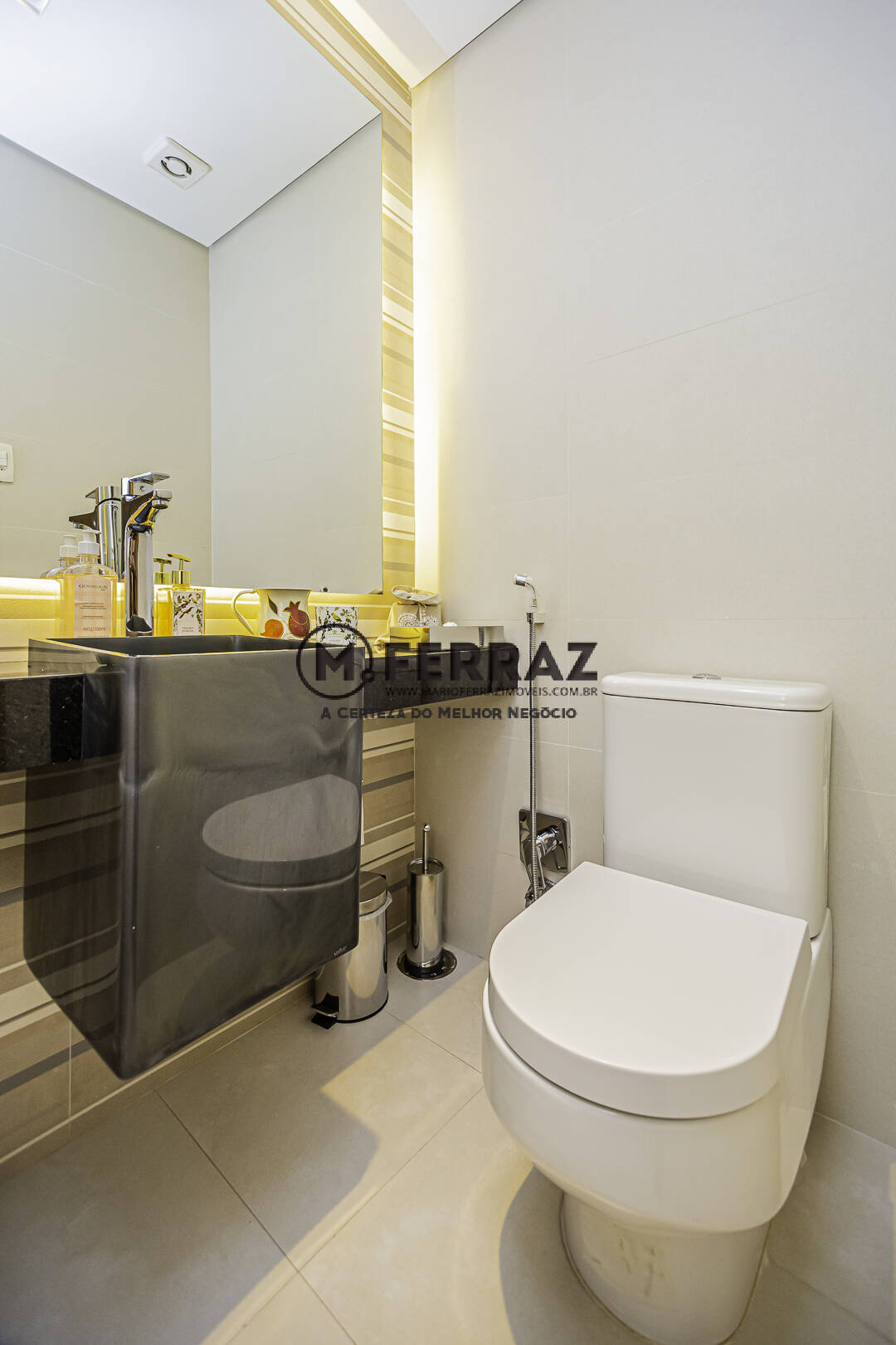 Apartamento à venda com 3 quartos, 260m² - Foto 17