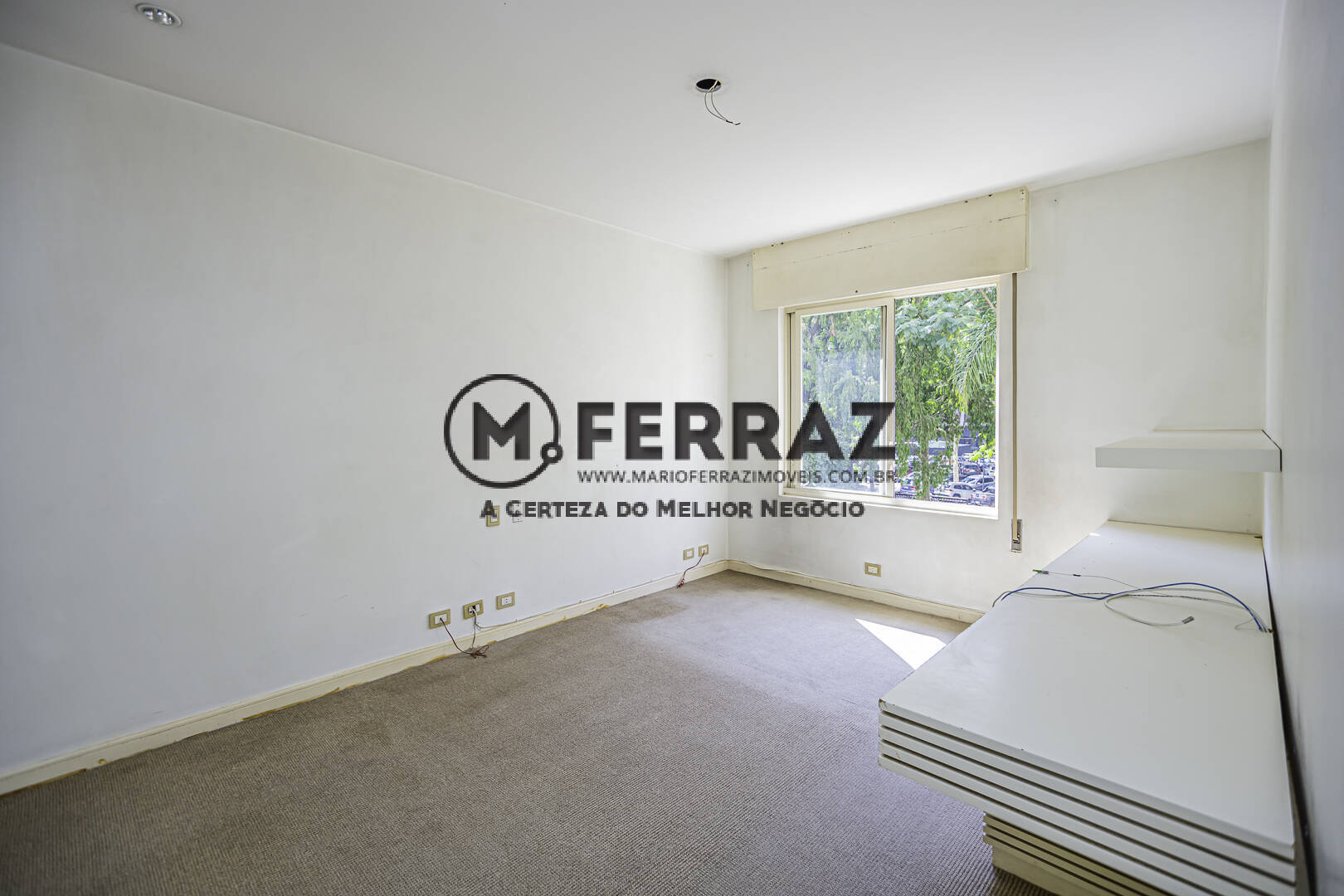 Apartamento à venda com 4 quartos, 260m² - Foto 17