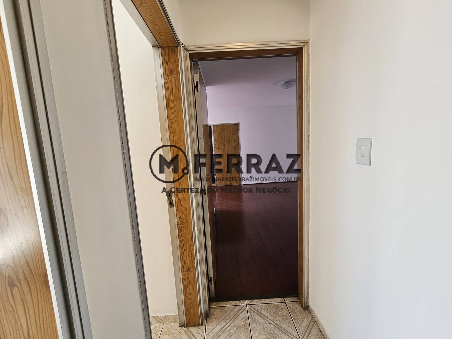 Apartamento para alugar com 3 quartos, 142m² - Foto 13