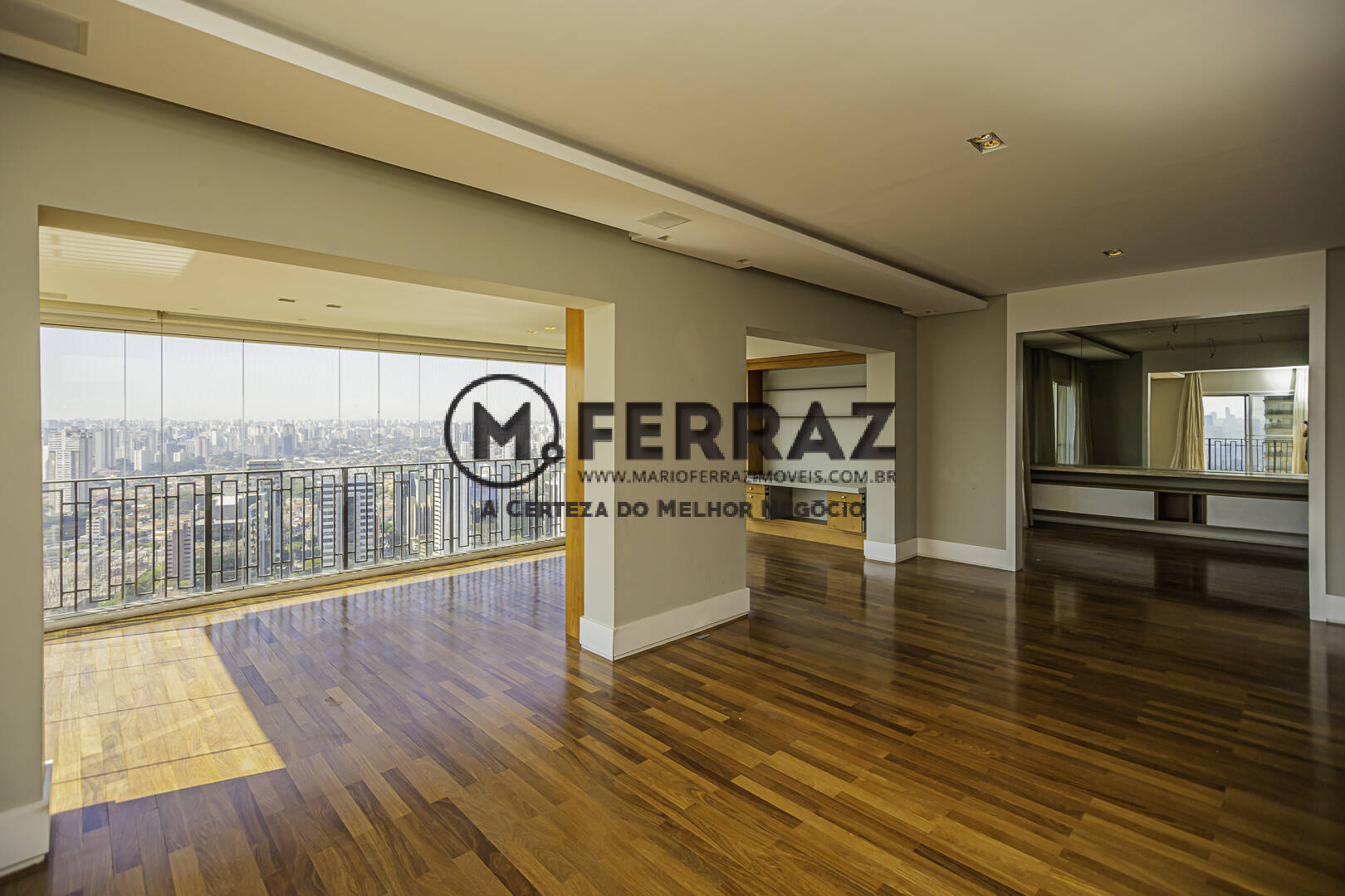 Apartamento para alugar com 3 quartos, 236m² - Foto 7