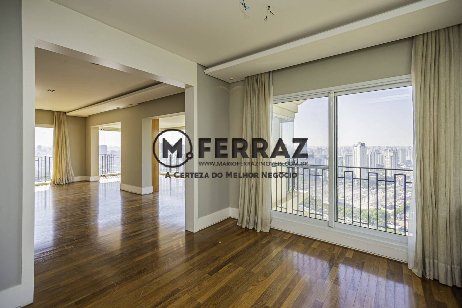 Apartamento para alugar com 3 quartos, 236m² - Foto 6