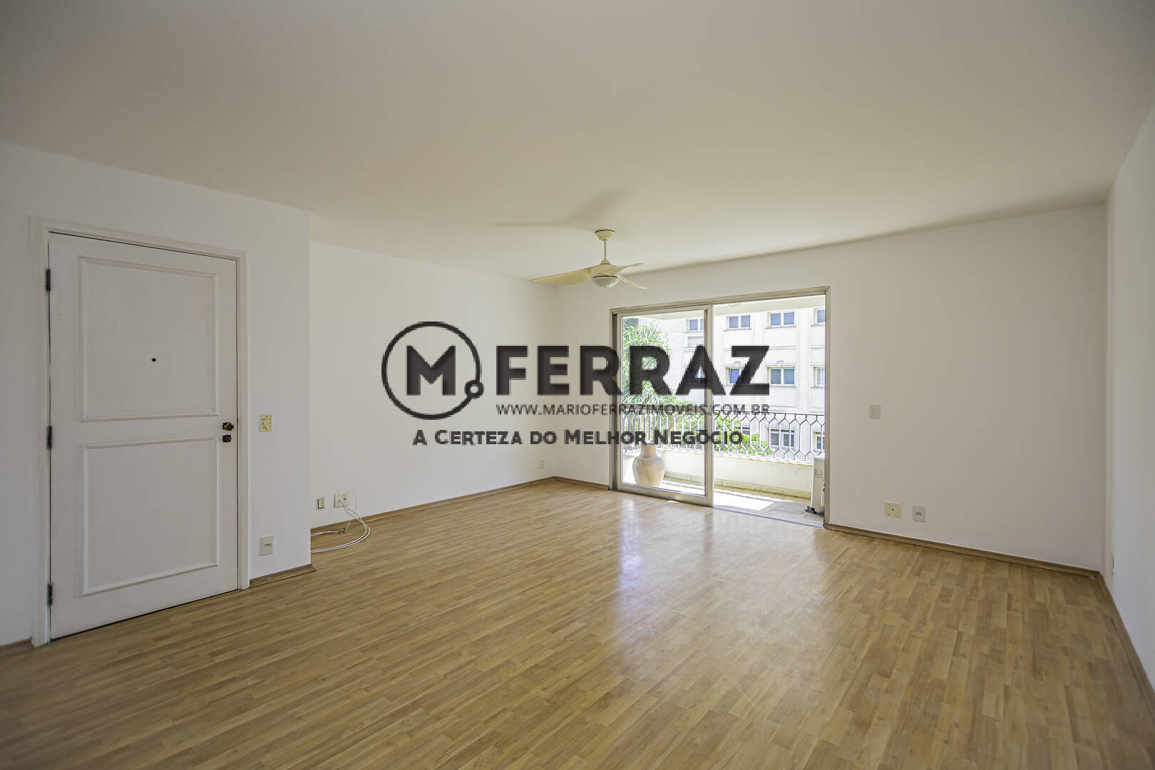 Apartamento à venda com 2 quartos, 98m² - Foto 3