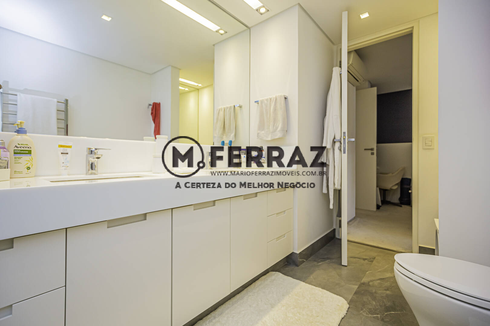 Apartamento à venda com 3 quartos, 215m² - Foto 30