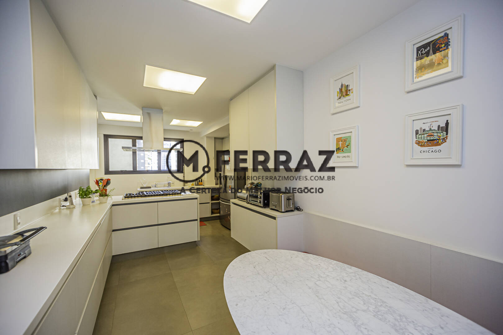 Apartamento à venda com 3 quartos, 215m² - Foto 24