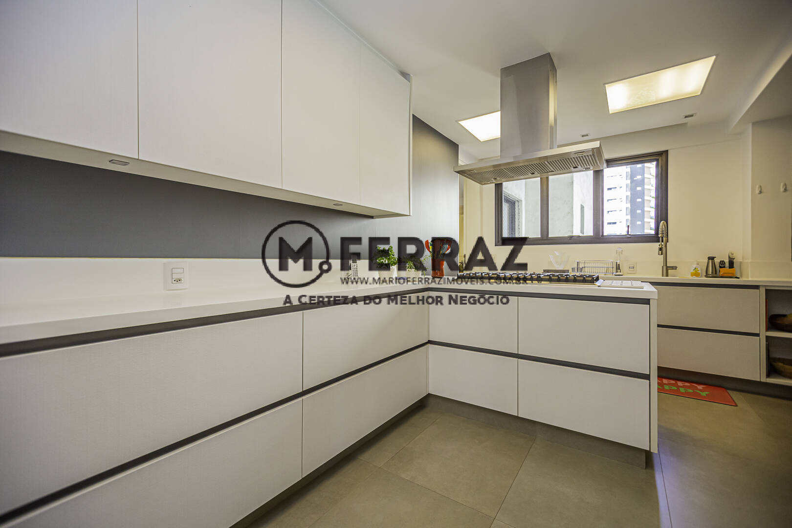 Apartamento à venda com 3 quartos, 215m² - Foto 21