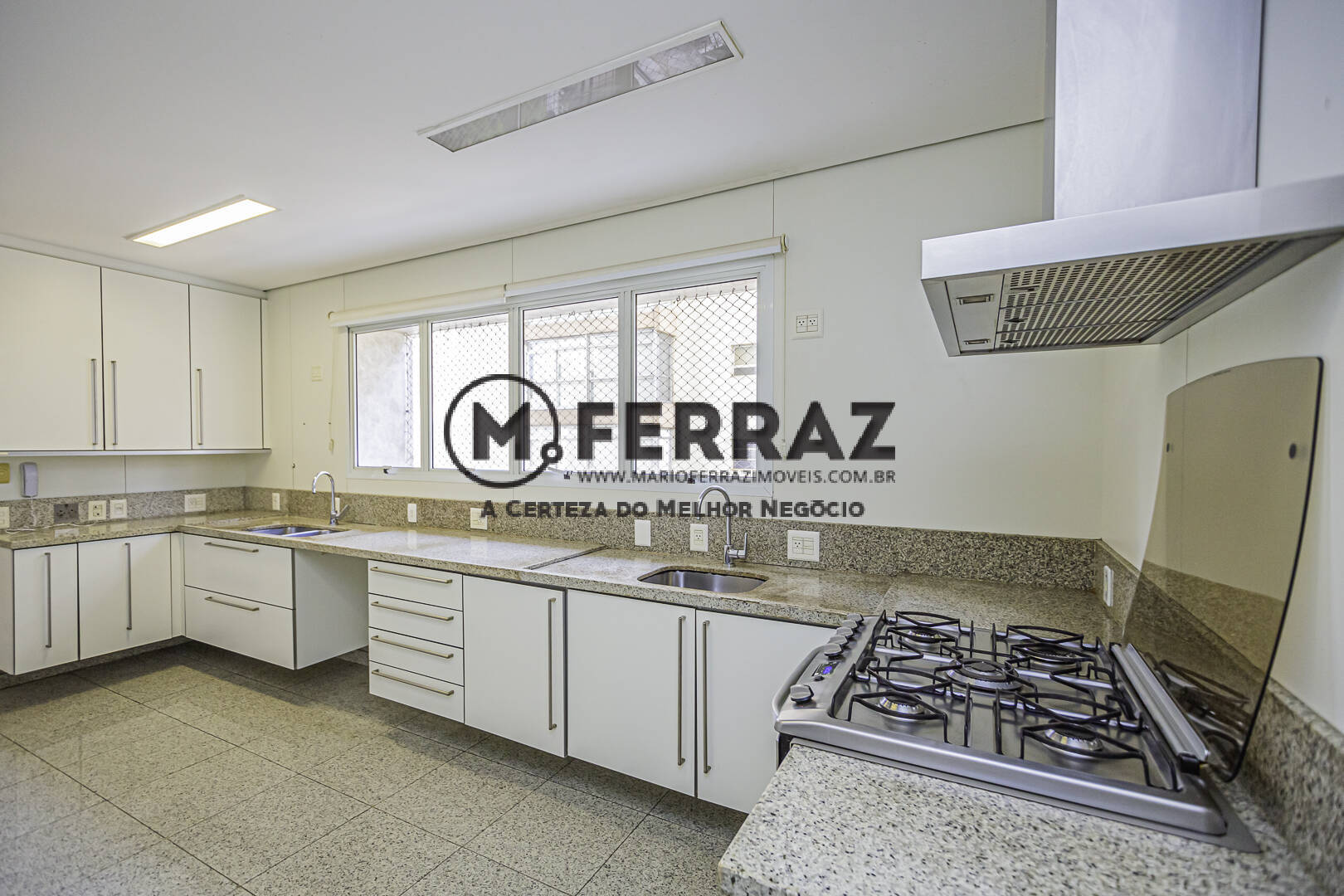 Apartamento para alugar com 5 quartos, 735m² - Foto 21