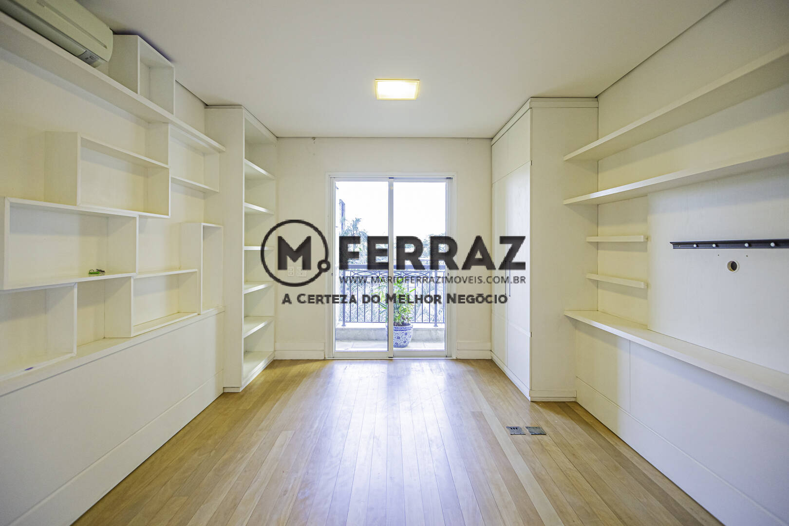 Apartamento para alugar com 5 quartos, 735m² - Foto 33