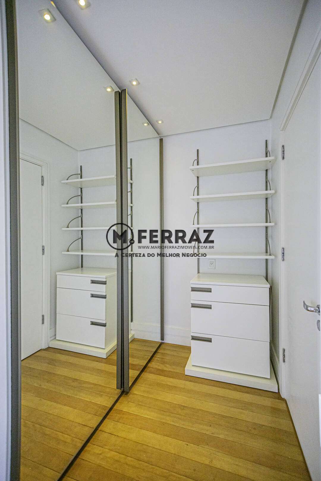 Apartamento para alugar com 5 quartos, 735m² - Foto 29