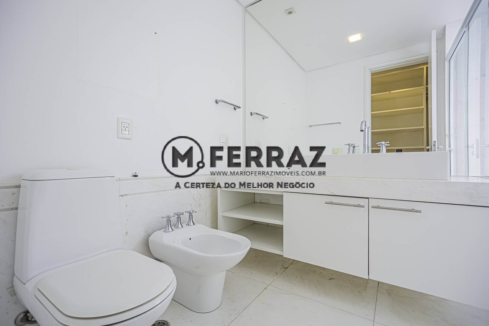 Apartamento para alugar com 5 quartos, 735m² - Foto 48