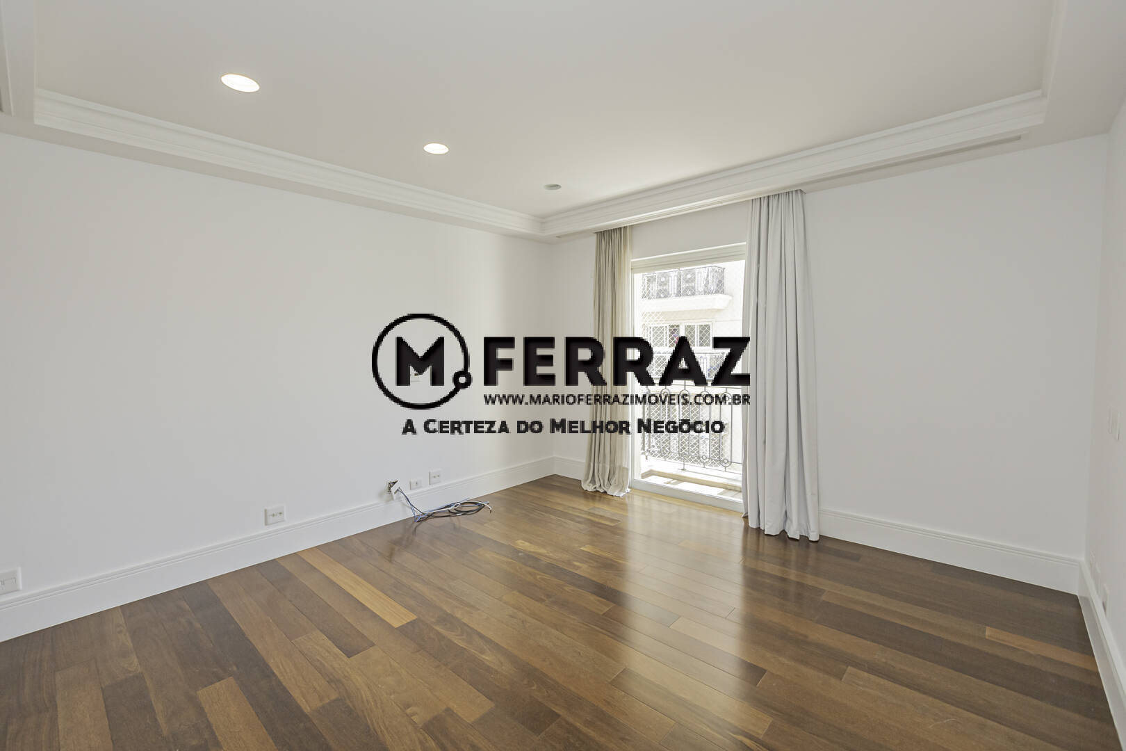 Apartamento à venda com 4 quartos, 327m² - Foto 14