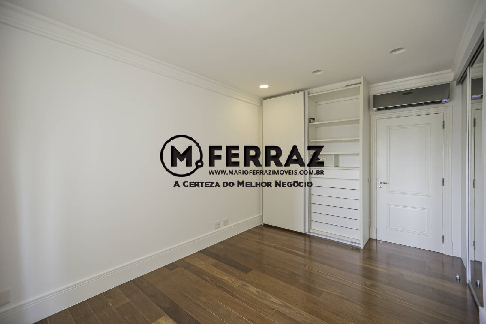 Apartamento à venda com 4 quartos, 327m² - Foto 20