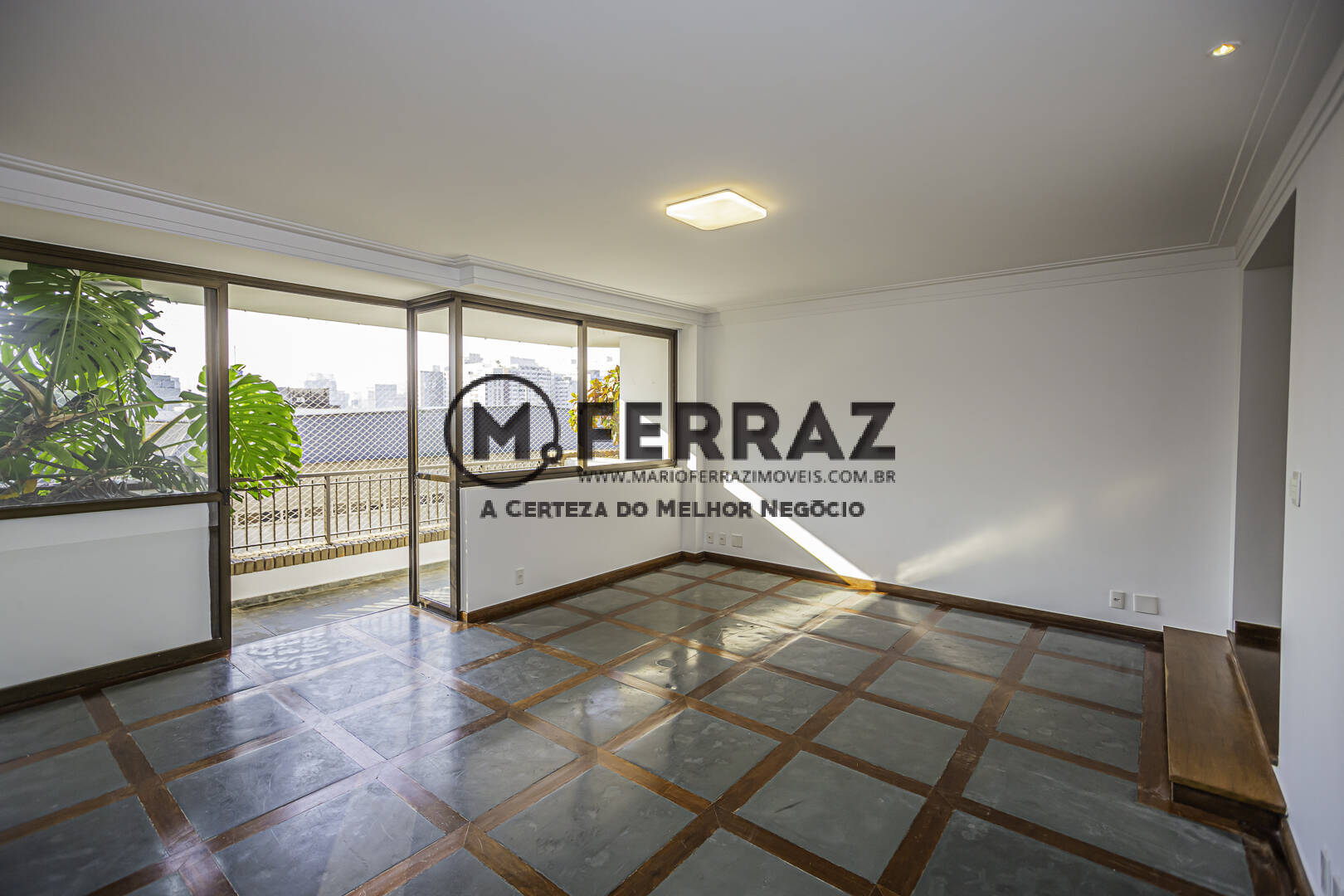 Apartamento para alugar com 4 quartos, 240m² - Foto 7