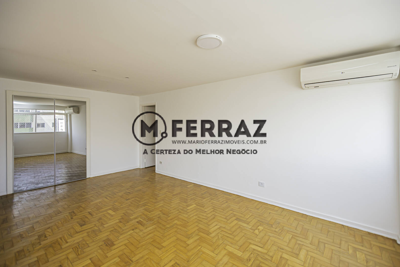 Apartamento à venda e aluguel com 3 quartos, 160m² - Foto 7