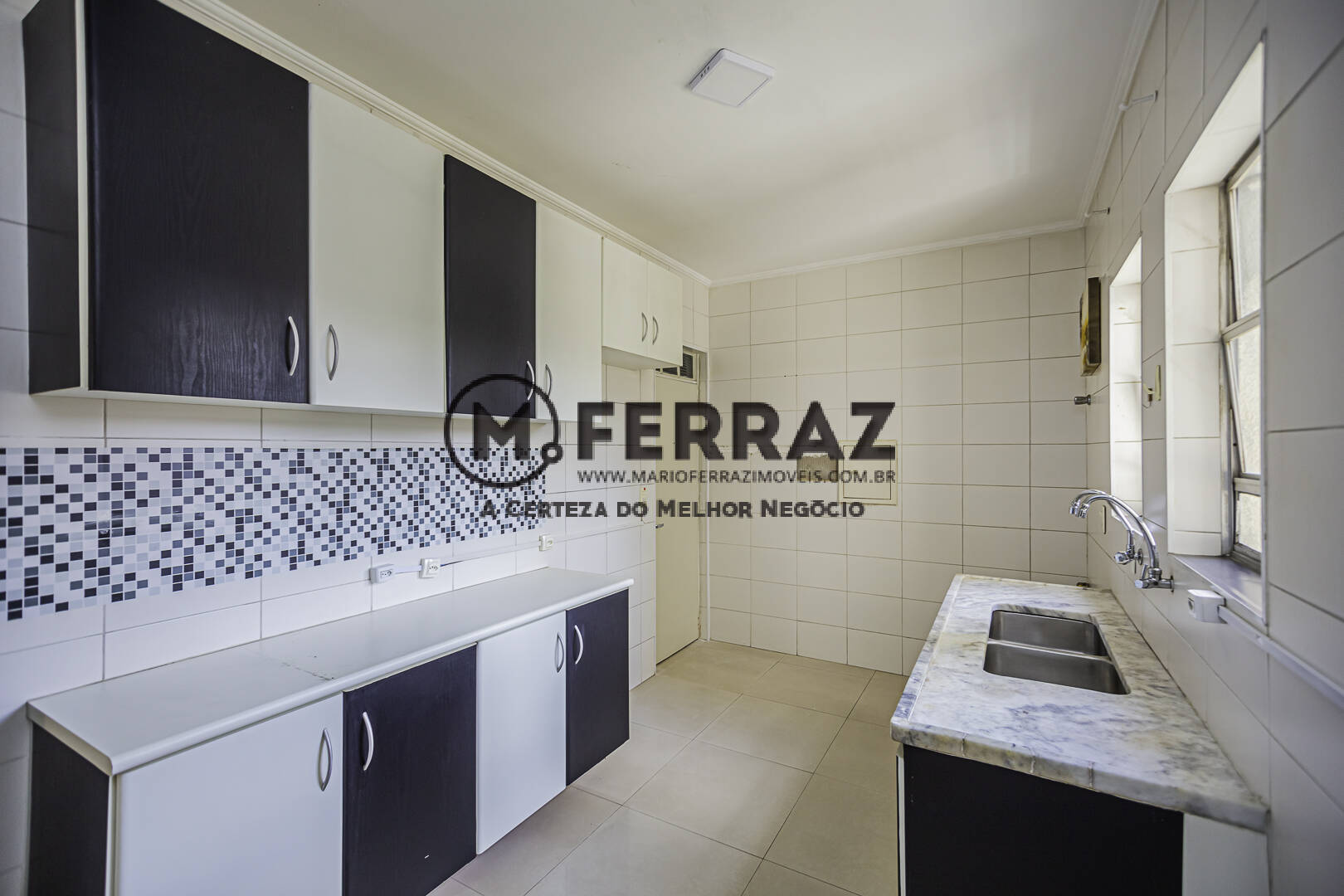 Apartamento para alugar com 3 quartos, 99m² - Foto 8