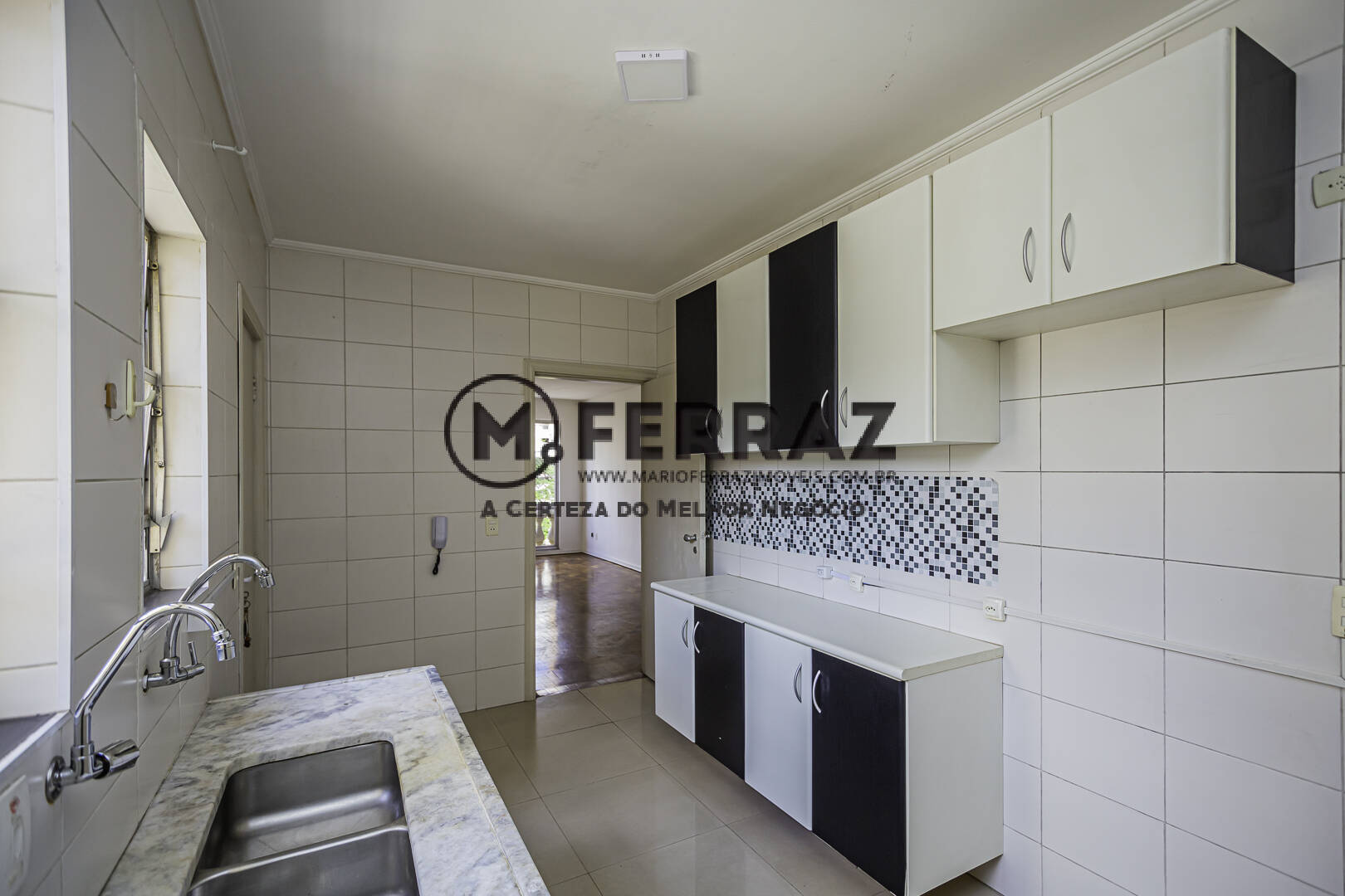 Apartamento para alugar com 3 quartos, 99m² - Foto 10