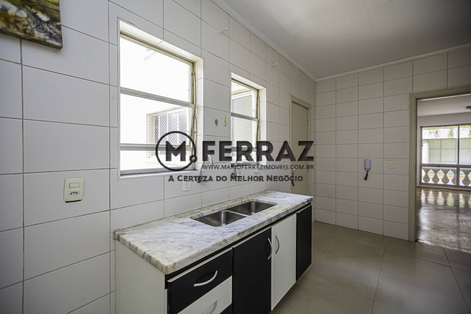 Apartamento para alugar com 3 quartos, 99m² - Foto 11