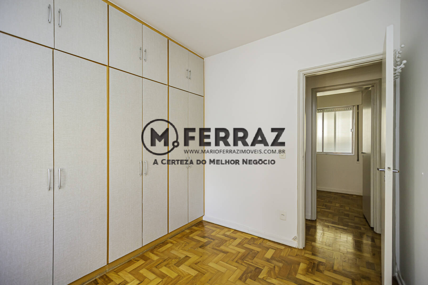 Apartamento para alugar com 3 quartos, 99m² - Foto 14