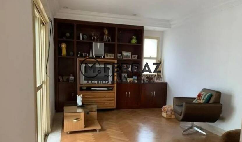 Apartamento à venda com 3 quartos, 208m² - Foto 4