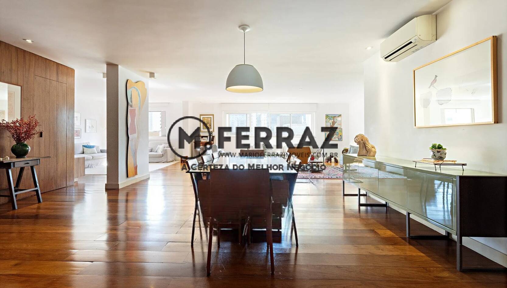 Apartamento à venda com 3 quartos, 238m² - Foto 1