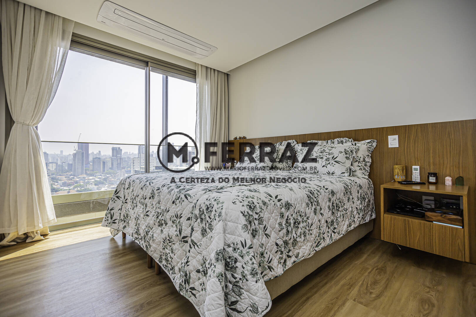 Apartamento à venda com 3 quartos, 235m² - Foto 35