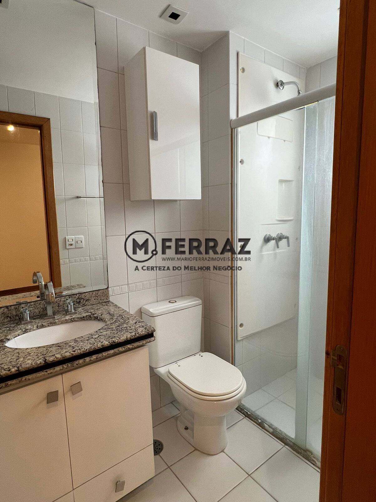 Apartamento à venda com 3 quartos, 196m² - Foto 17