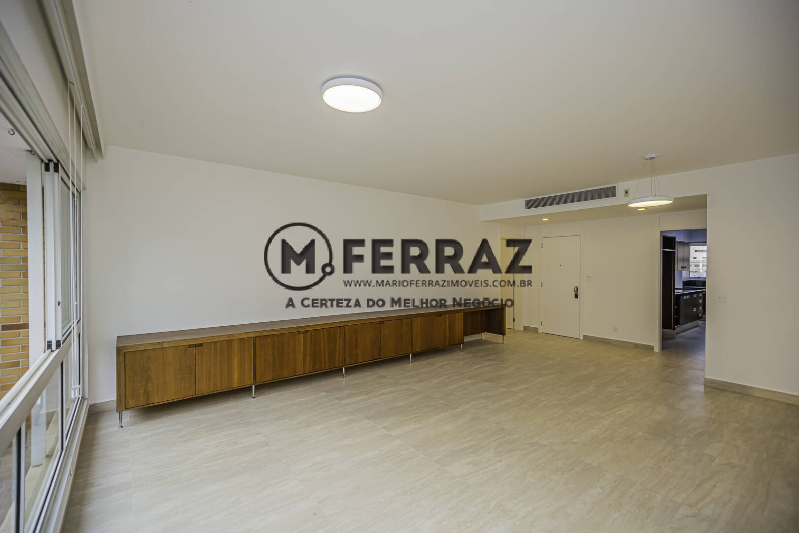 Apartamento para alugar com 2 quartos, 117m² - Foto 4