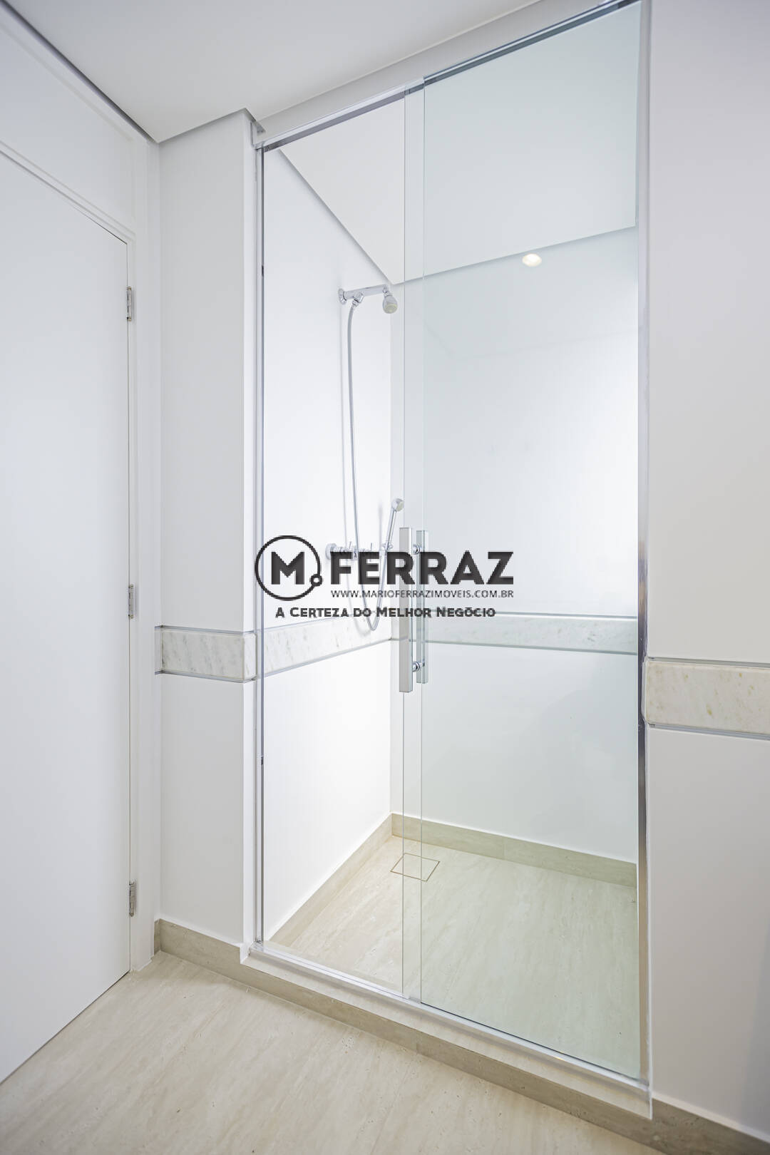 Apartamento para alugar com 2 quartos, 117m² - Foto 27