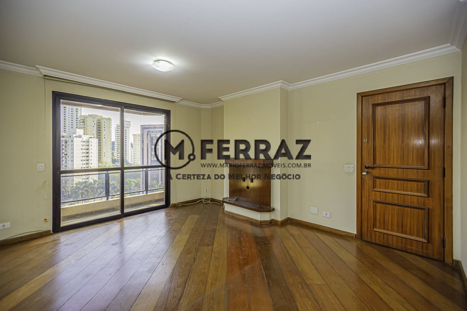 Apartamento à venda com 3 quartos, 133m² - Foto 4