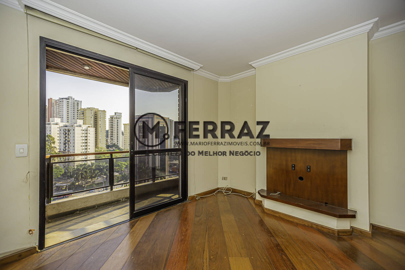 Apartamento à venda com 3 quartos, 133m² - Foto 3