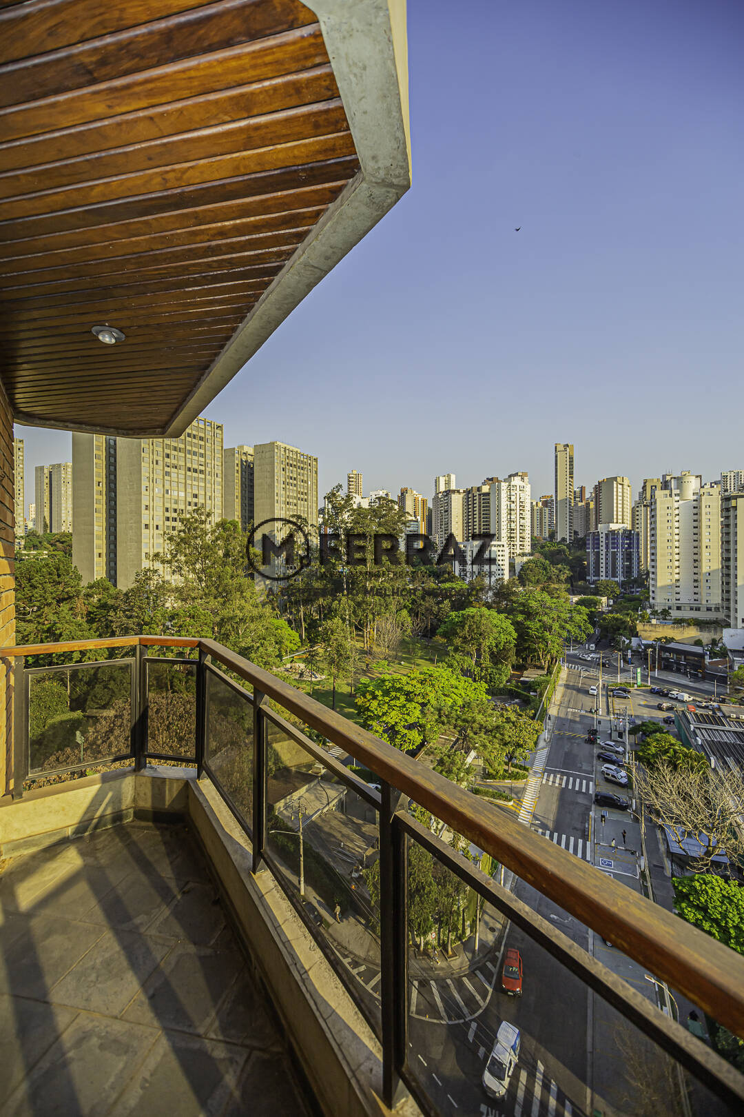 Apartamento à venda com 3 quartos, 133m² - Foto 9