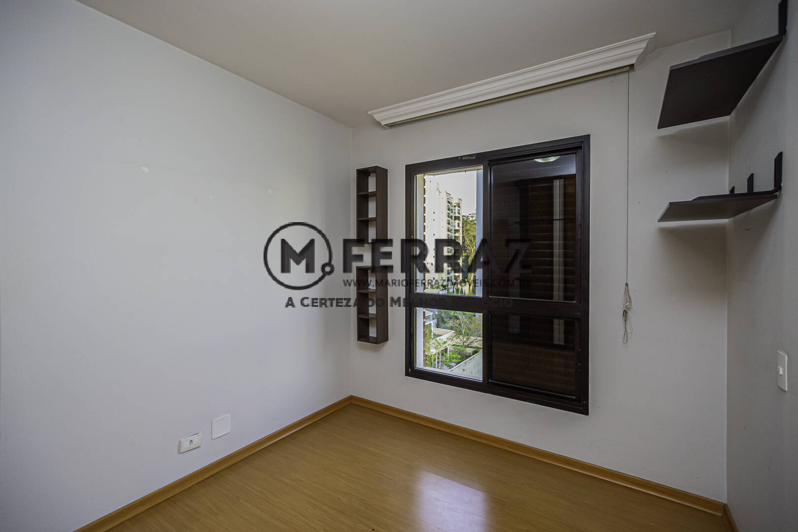 Apartamento à venda com 3 quartos, 133m² - Foto 18