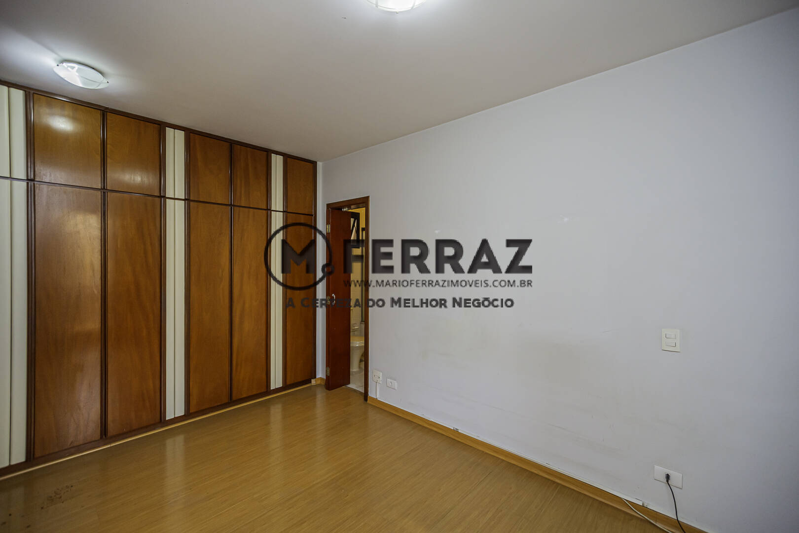 Apartamento à venda com 3 quartos, 133m² - Foto 27