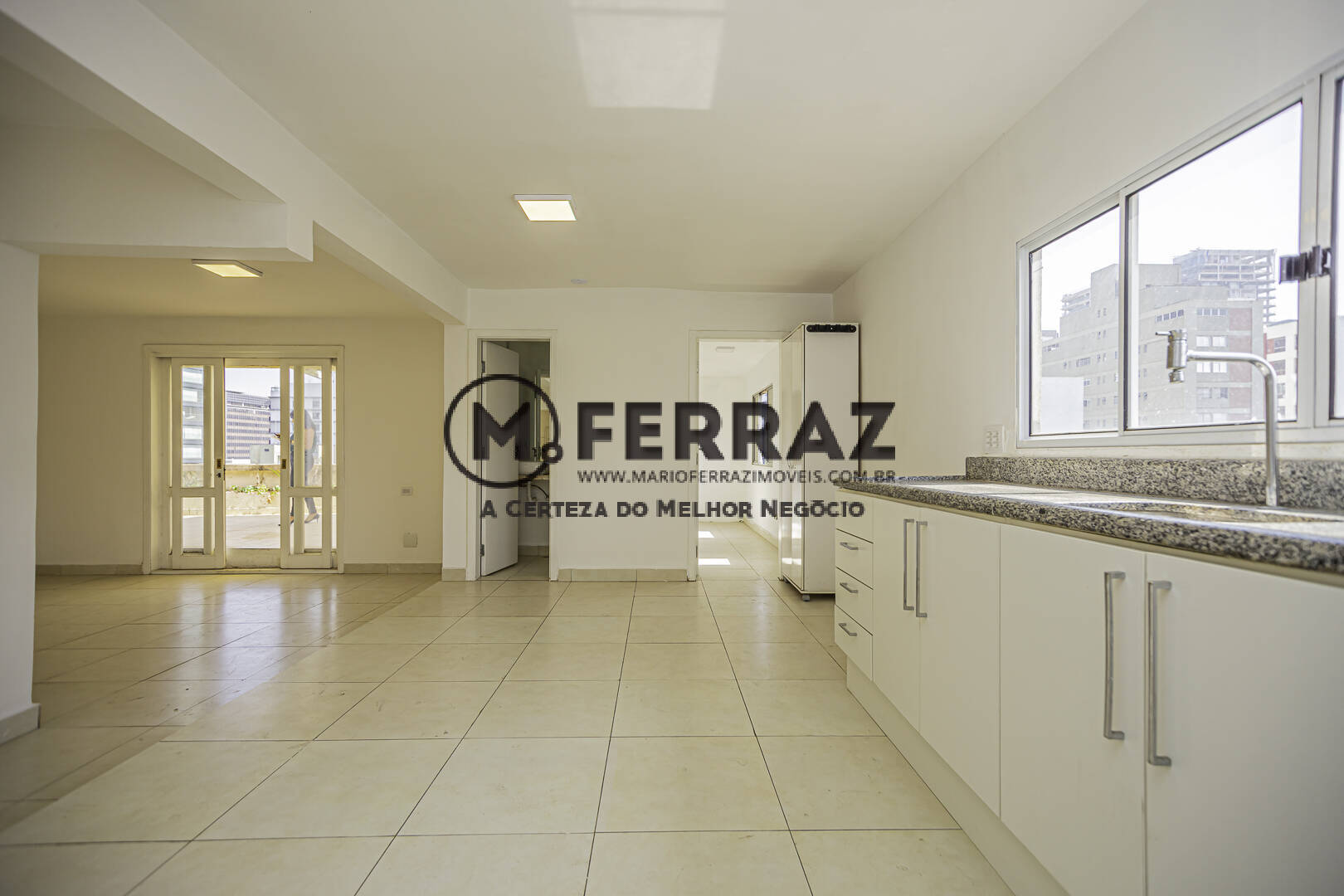 Apartamento à venda com 2 quartos, 120m² - Foto 13