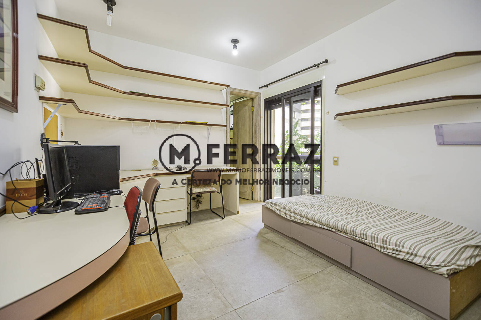 Apartamento à venda com 3 quartos, 269m² - Foto 23