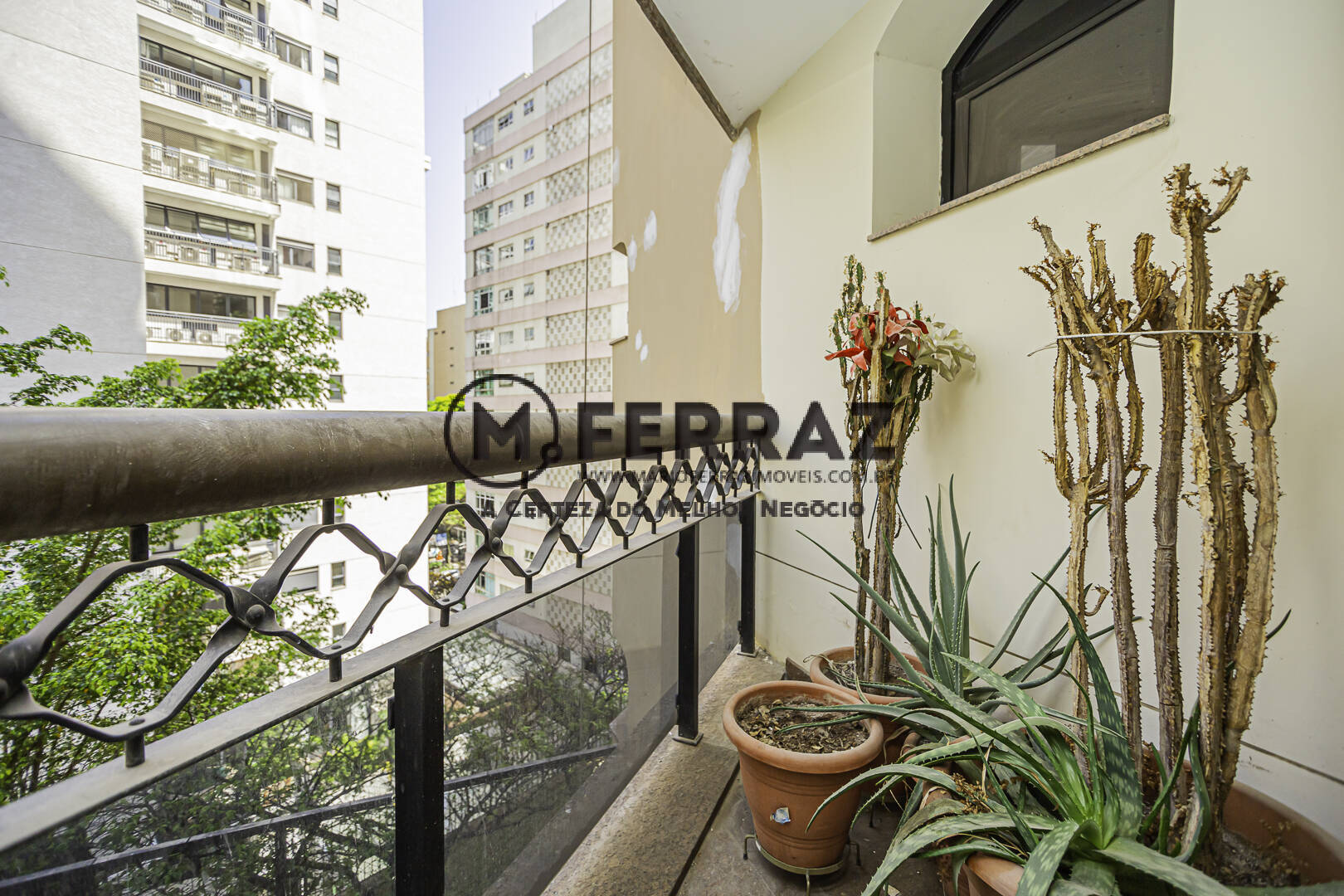 Apartamento à venda com 3 quartos, 269m² - Foto 27