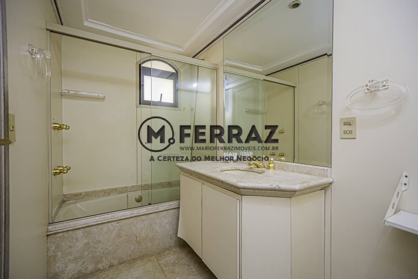 Apartamento à venda com 3 quartos, 269m² - Foto 29