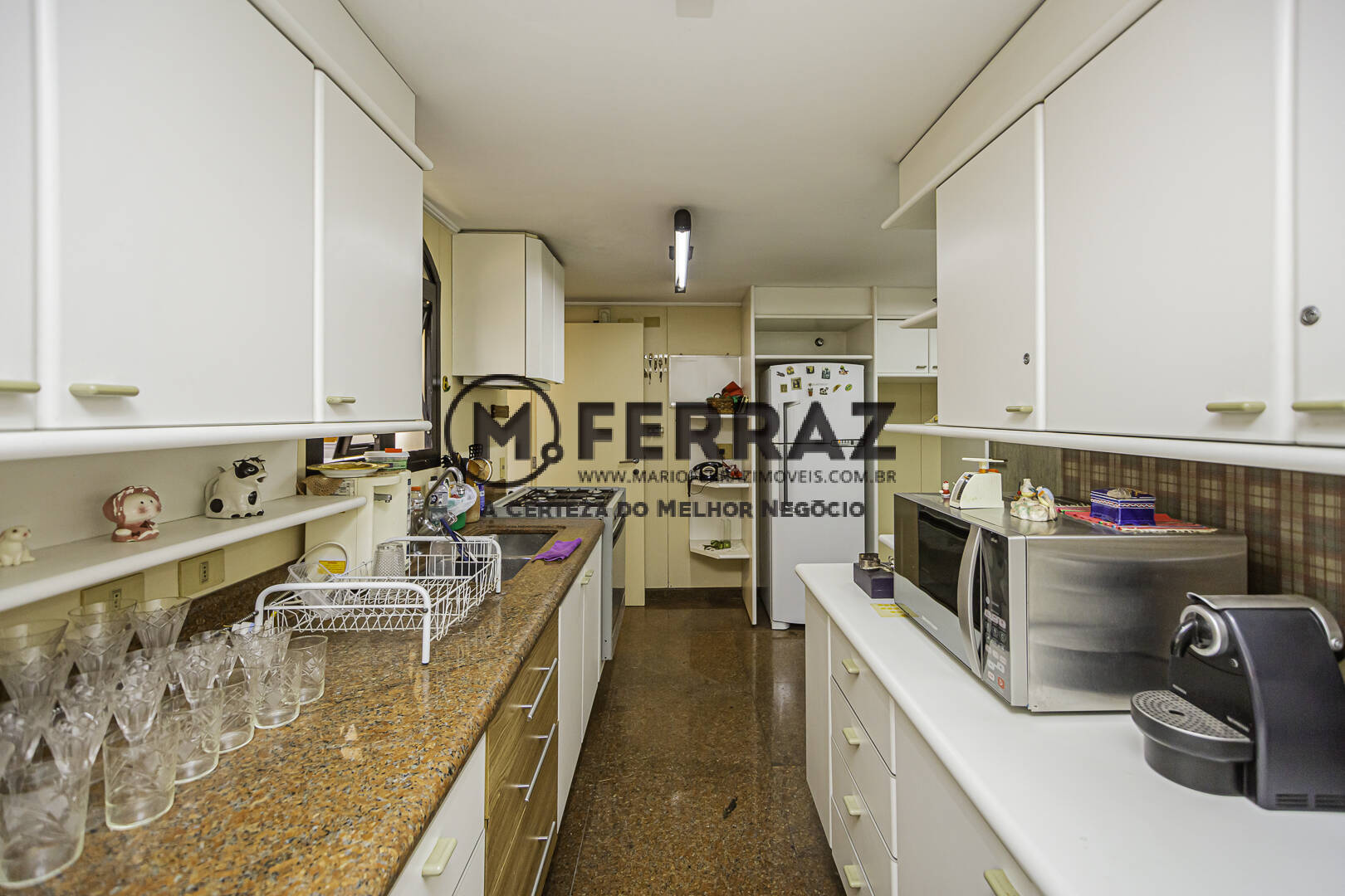 Apartamento à venda com 3 quartos, 269m² - Foto 35